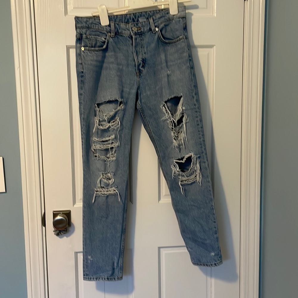 &Denim jean size 6 boyfriend low waist
